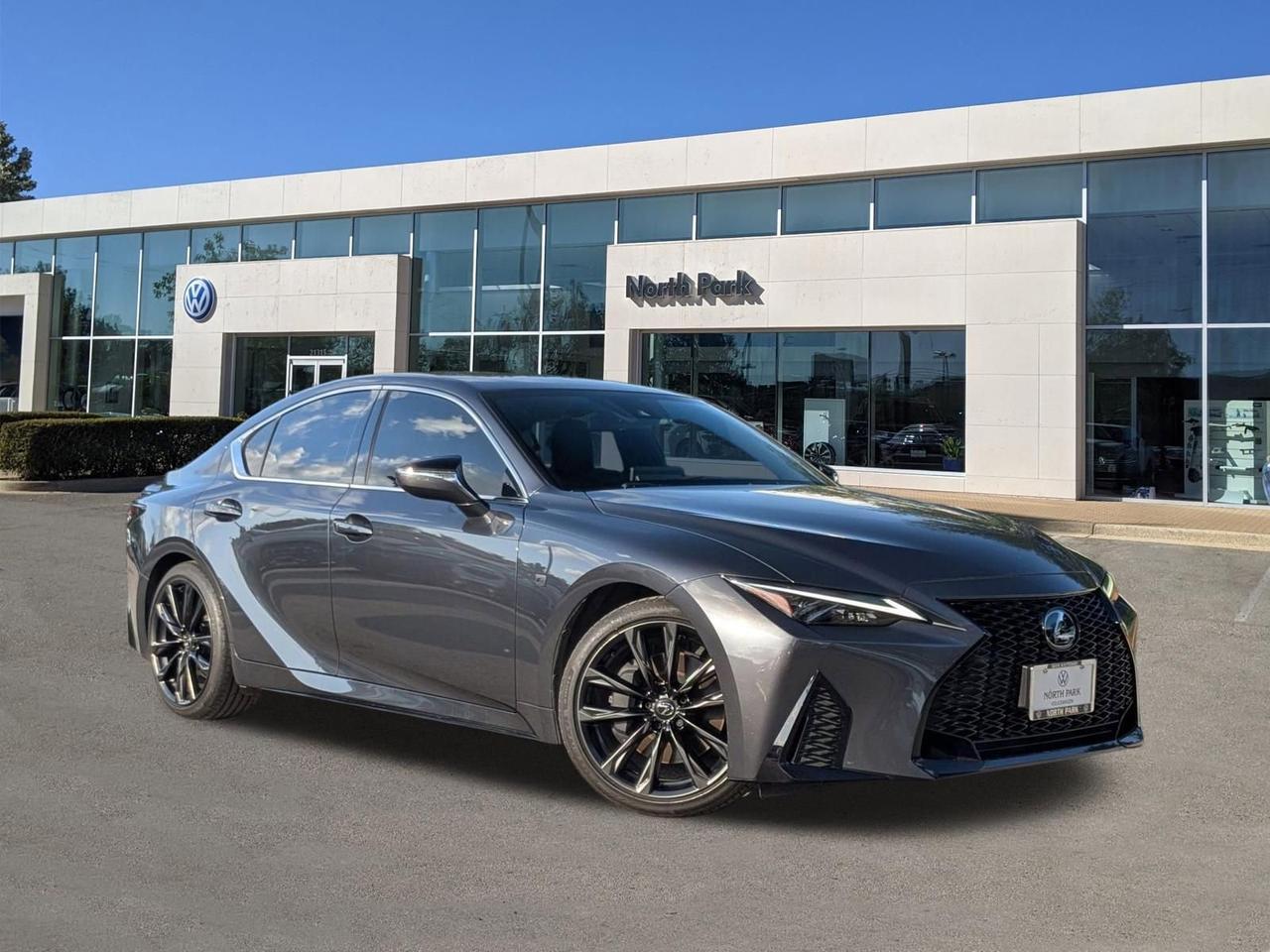 2023 Lexus IS