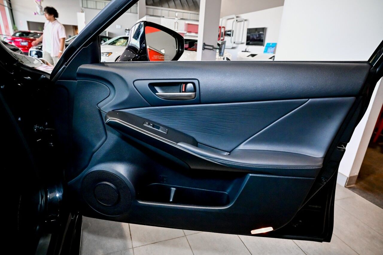 2023 Lexus IS 350 F SPORT, Park Assist, Memory Pkg, Power Sunroof Springfield NJ