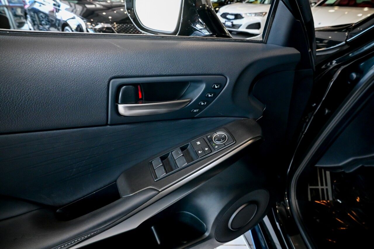 2023 Lexus IS 350 F SPORT, Park Assist, Memory Pkg, Power Sunroof Springfield NJ