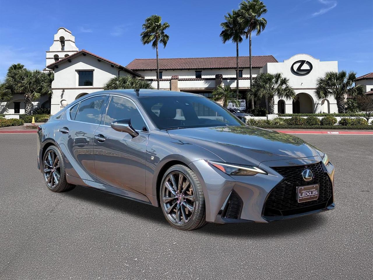2023 Lexus IS