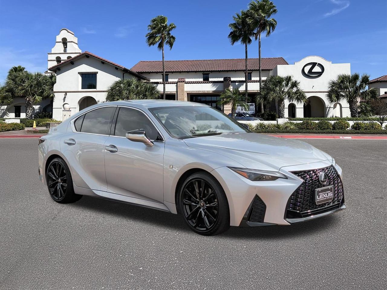 2023 Lexus IS