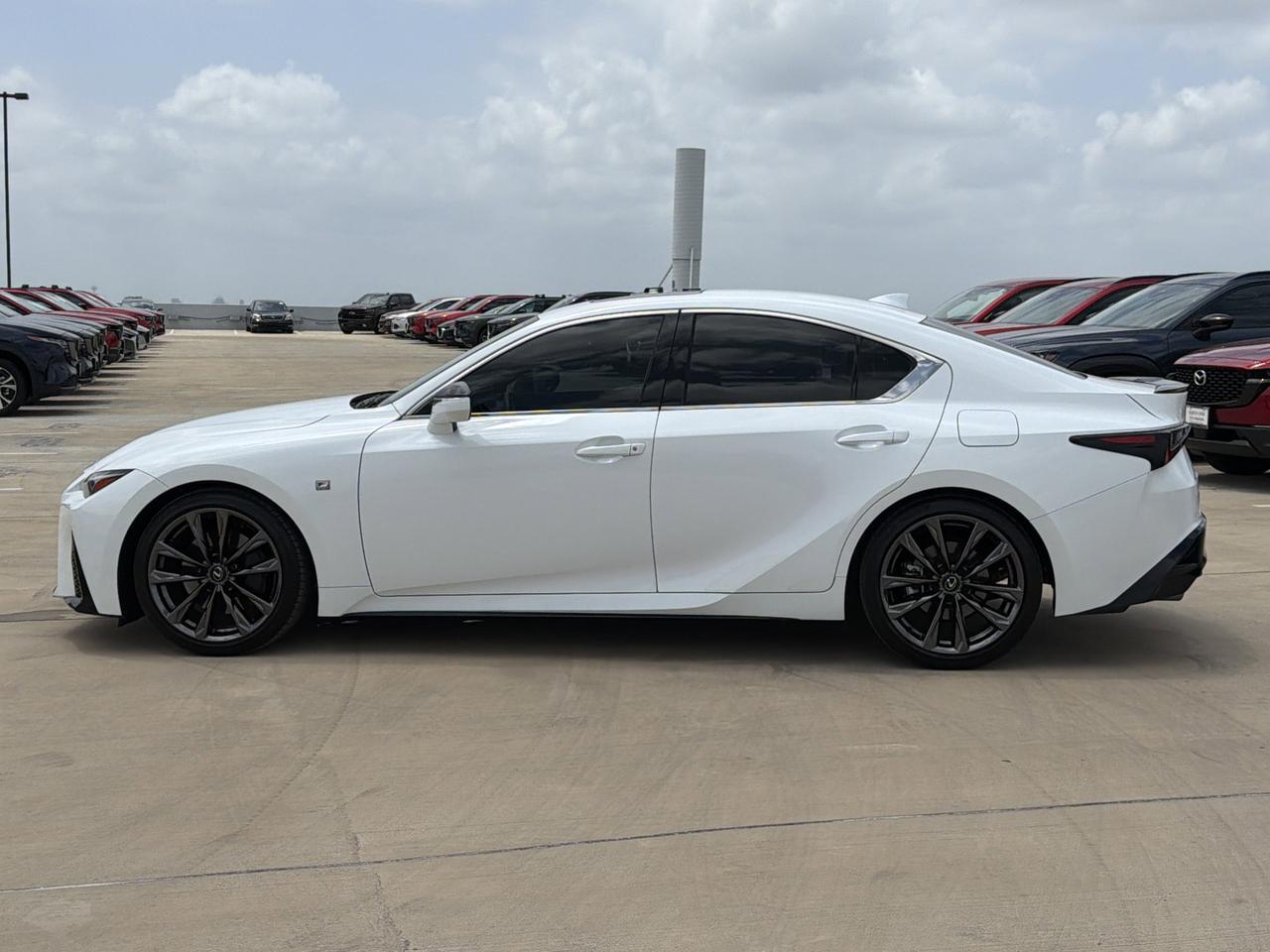 2023 Lexus IS