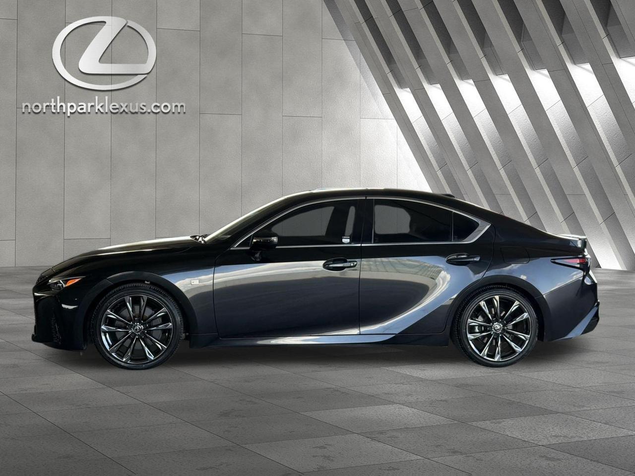 2023 Lexus IS