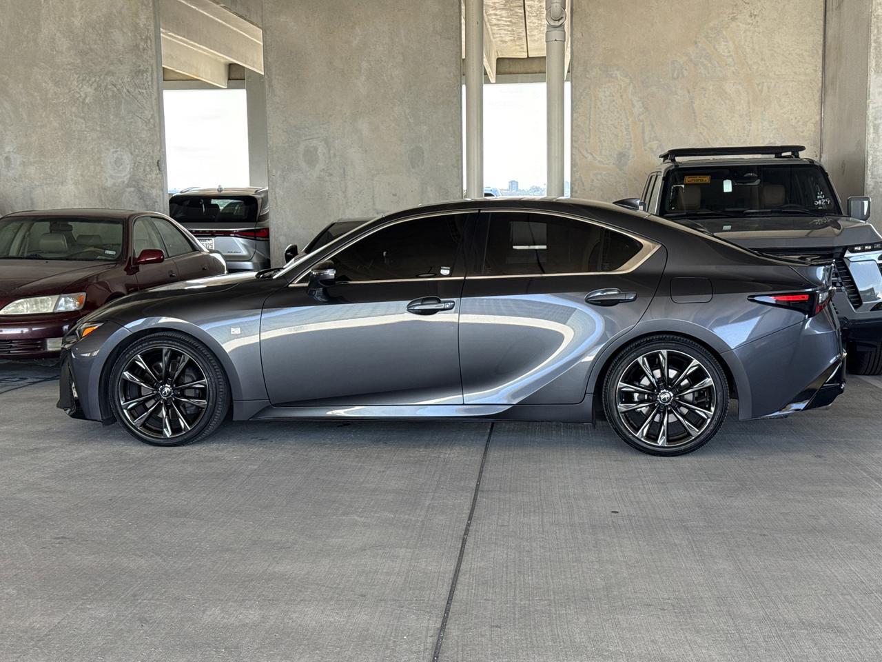 2023 Lexus IS