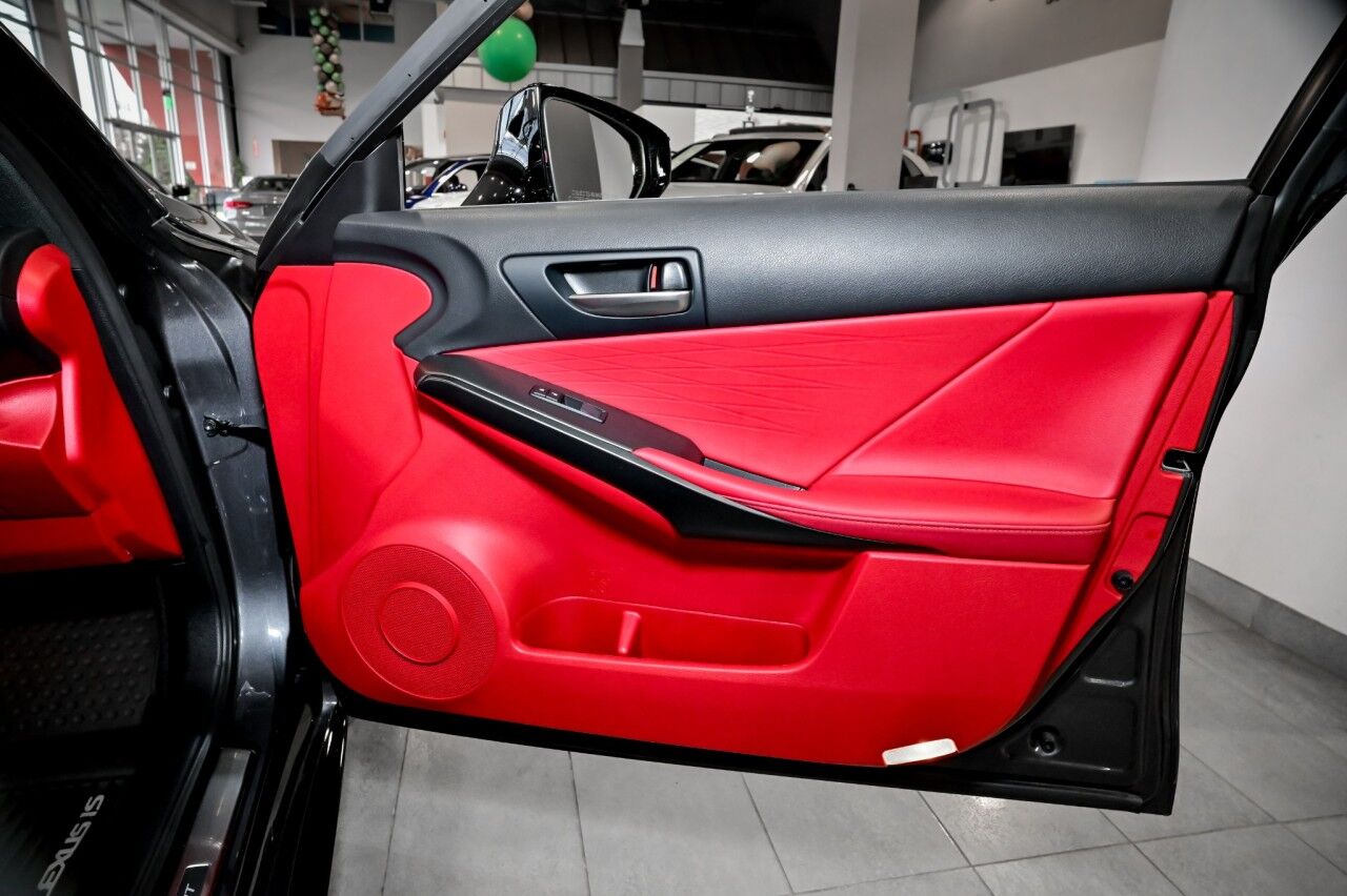 2023 Lexus IS 350 F SPORT, Sunroof, Park Assist Springfield NJ