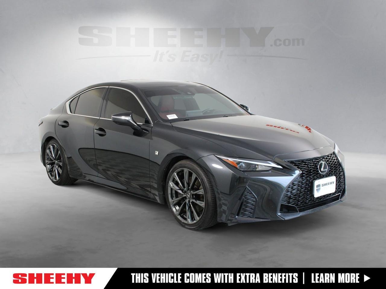 2023 Lexus IS