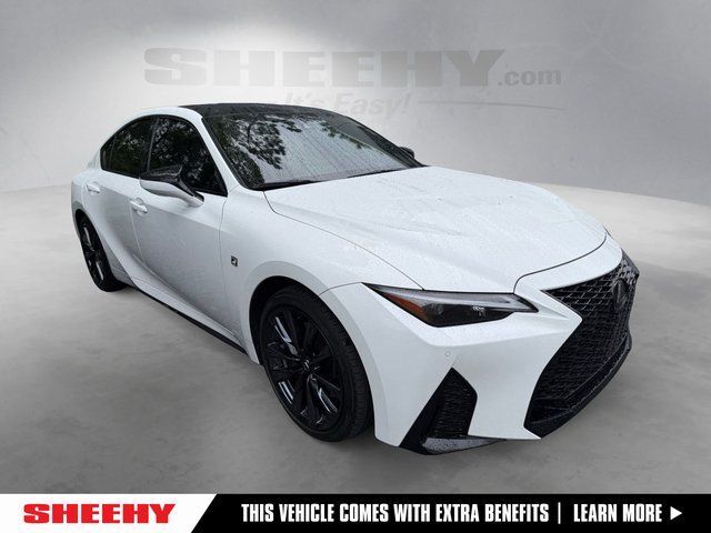 2023 Lexus IS