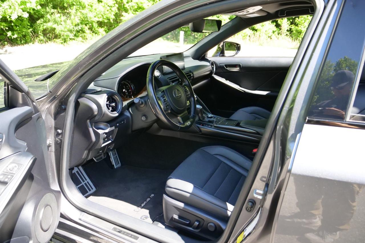 2023 Lexus IS 500 F SPORT Performance Premium / 5.0L V8! Lincolnton NC