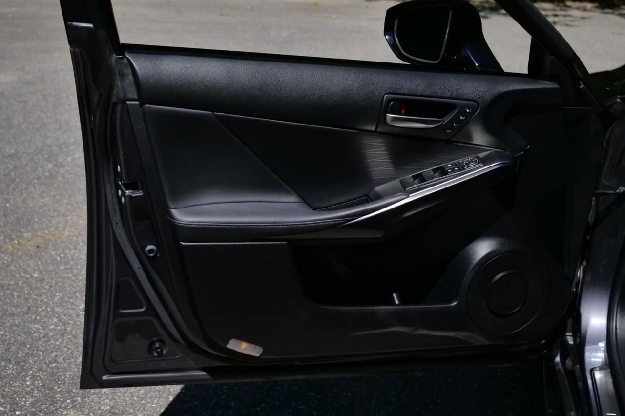 2023 Lexus IS 500 F SPORT Performance Premium / 5.0L V8! Lincolnton NC
