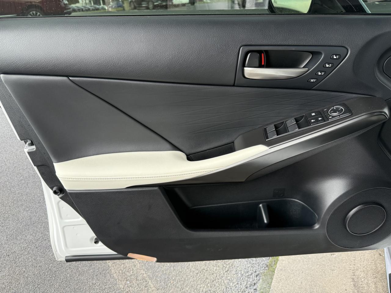 2023 Lexus IS IS 350 F SPORT Knoxville TN