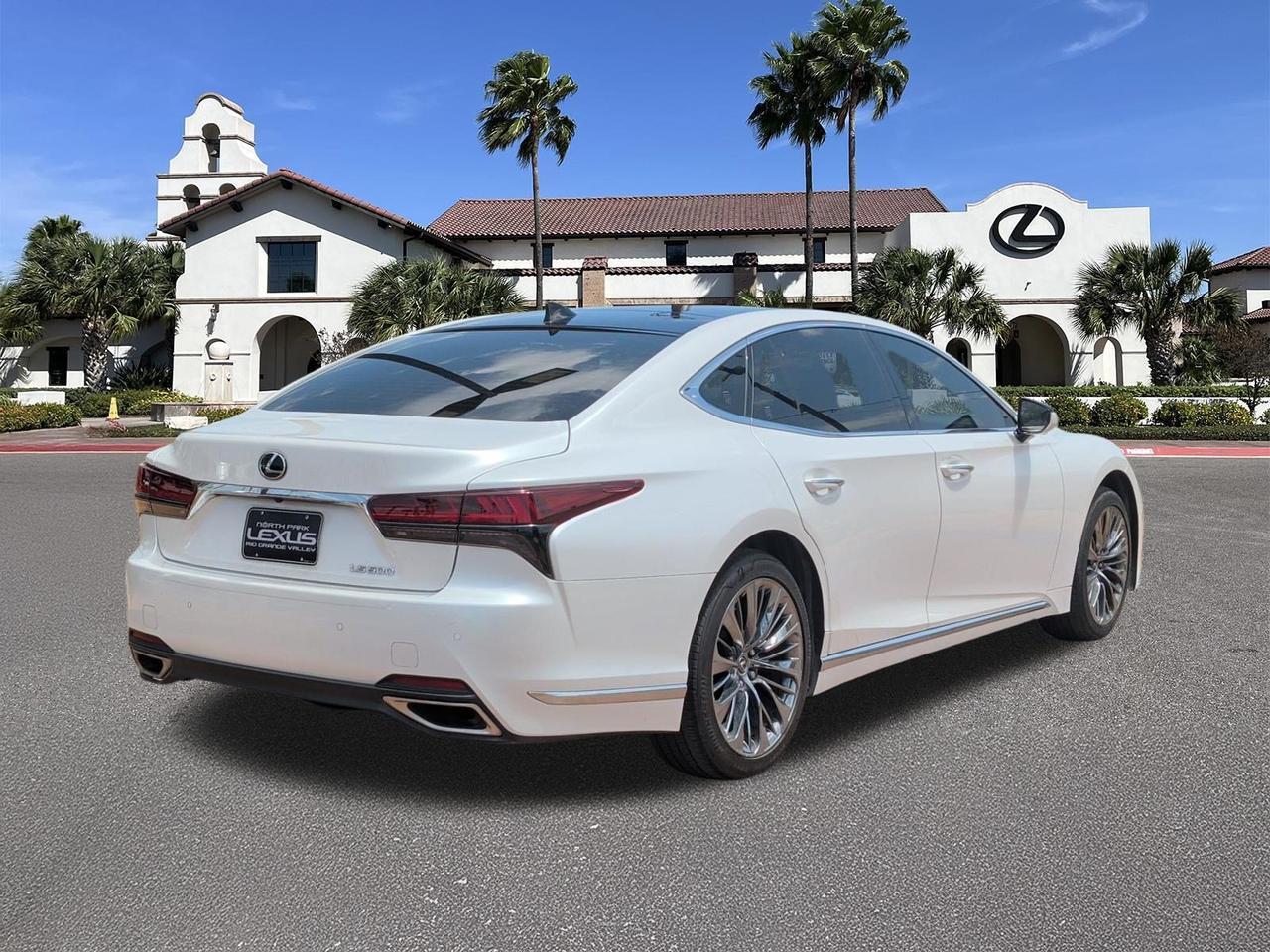 2023 Lexus LS 500