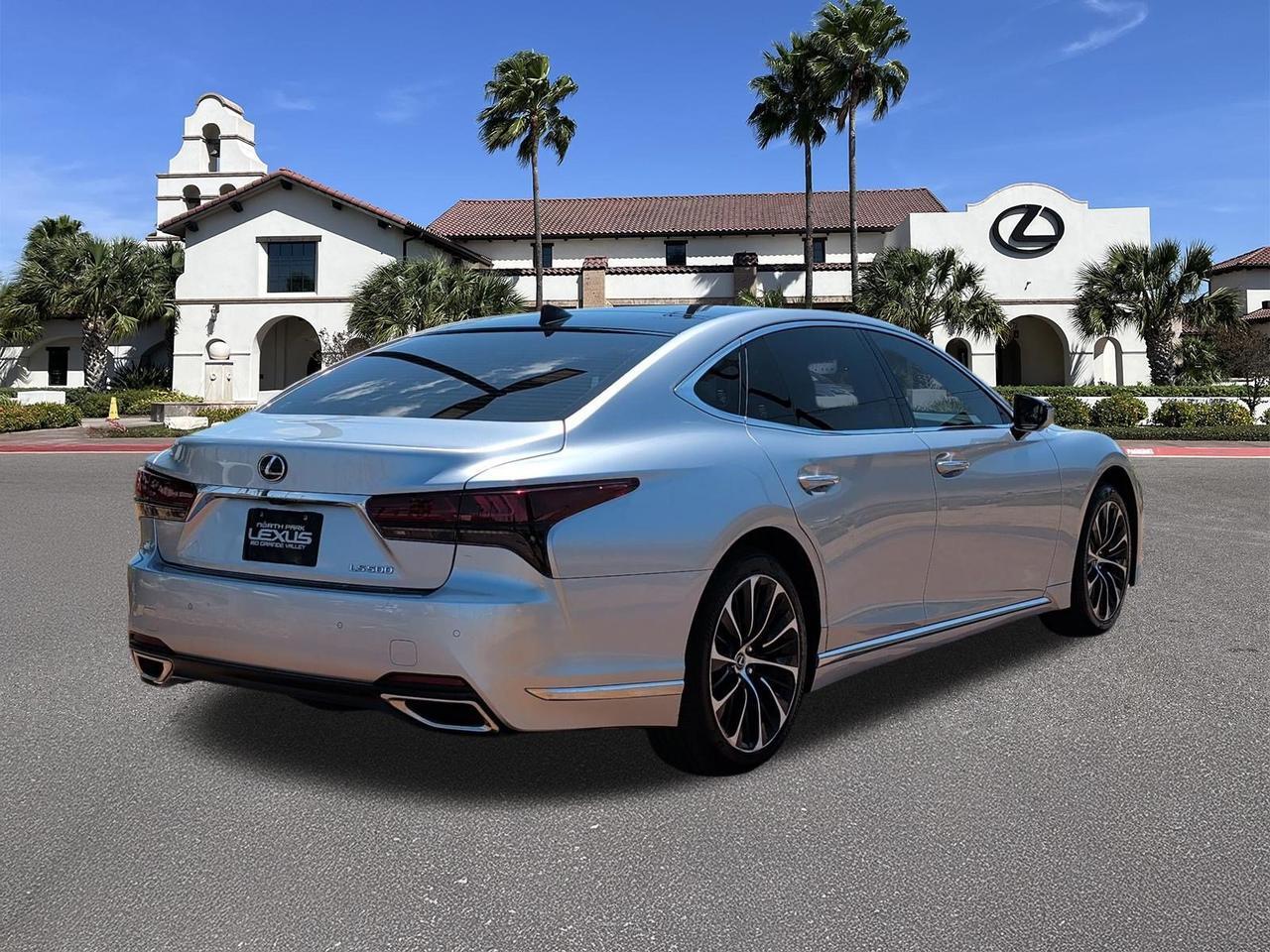 2023 Lexus LS 500