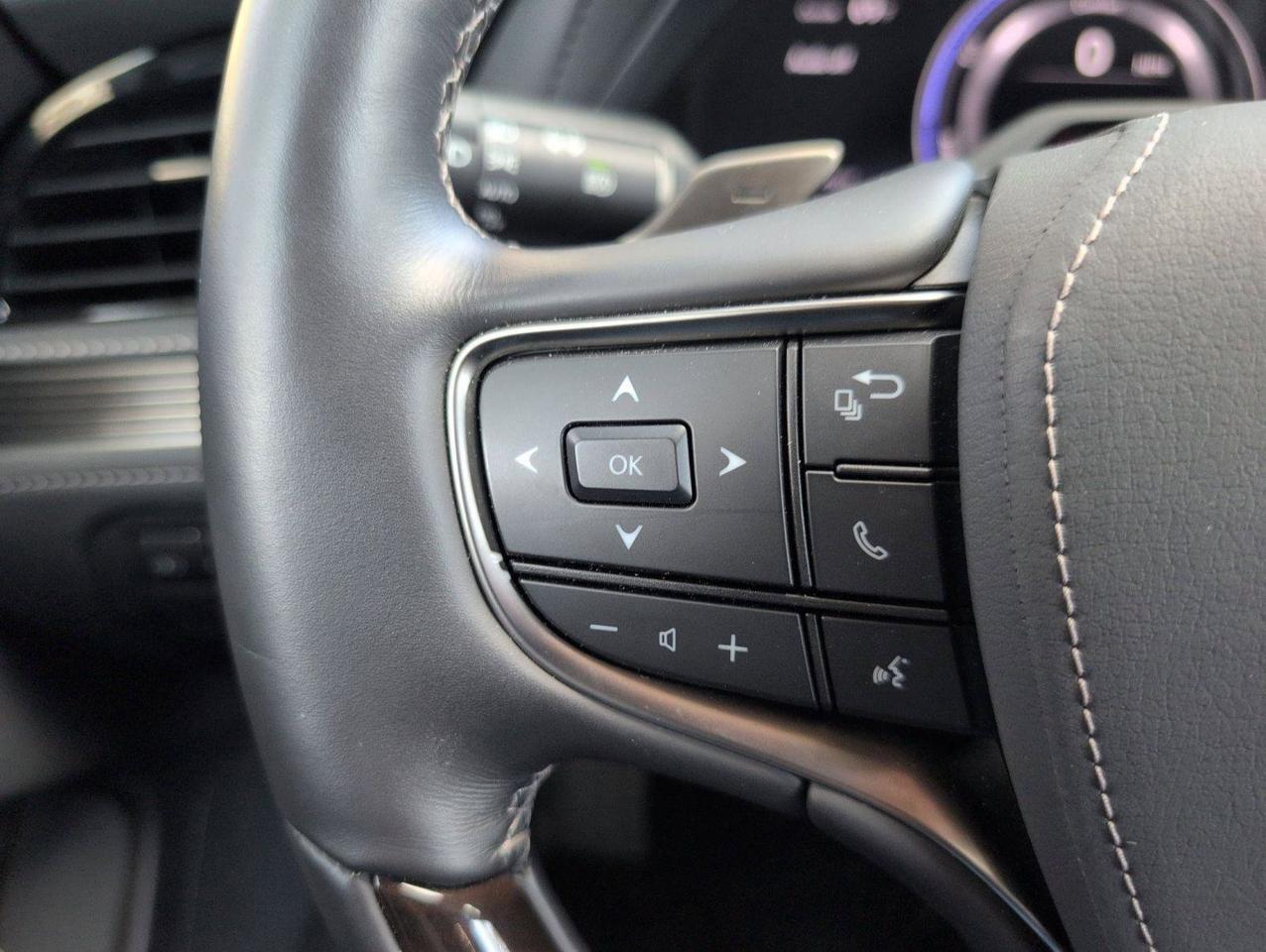 2023 Lexus LS 500h San Antonio TX