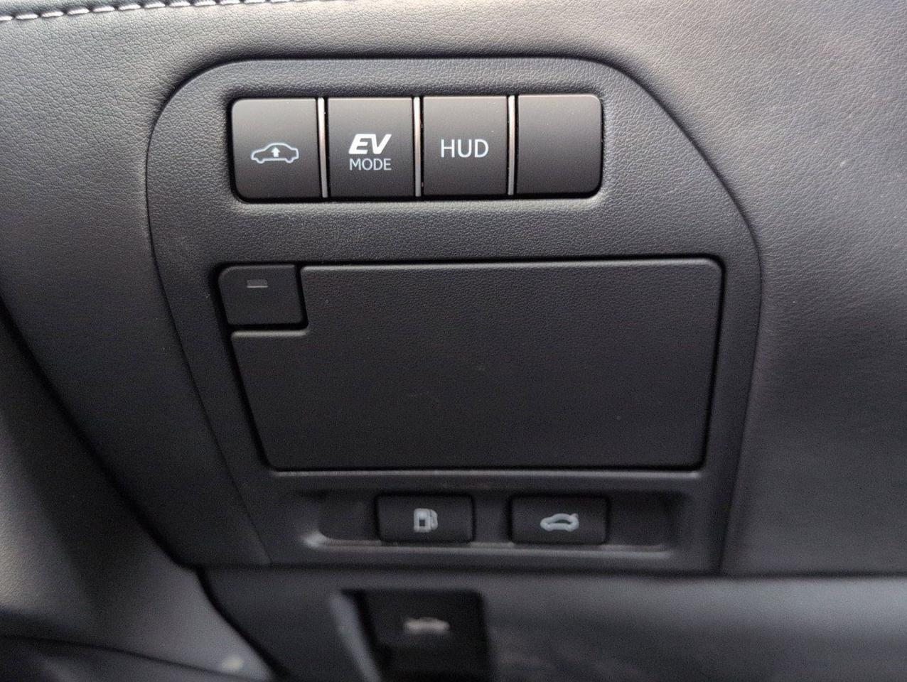 2023 Lexus LS 500h San Antonio TX