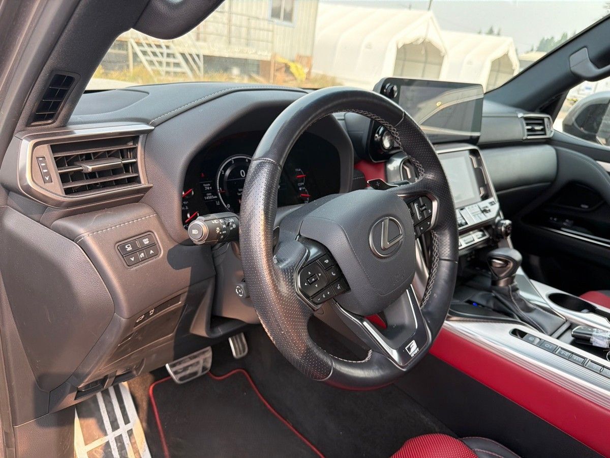 2023 Lexus LX 600 F SPORT Mark Levinson Surround Sound Active Height Control Portland OR