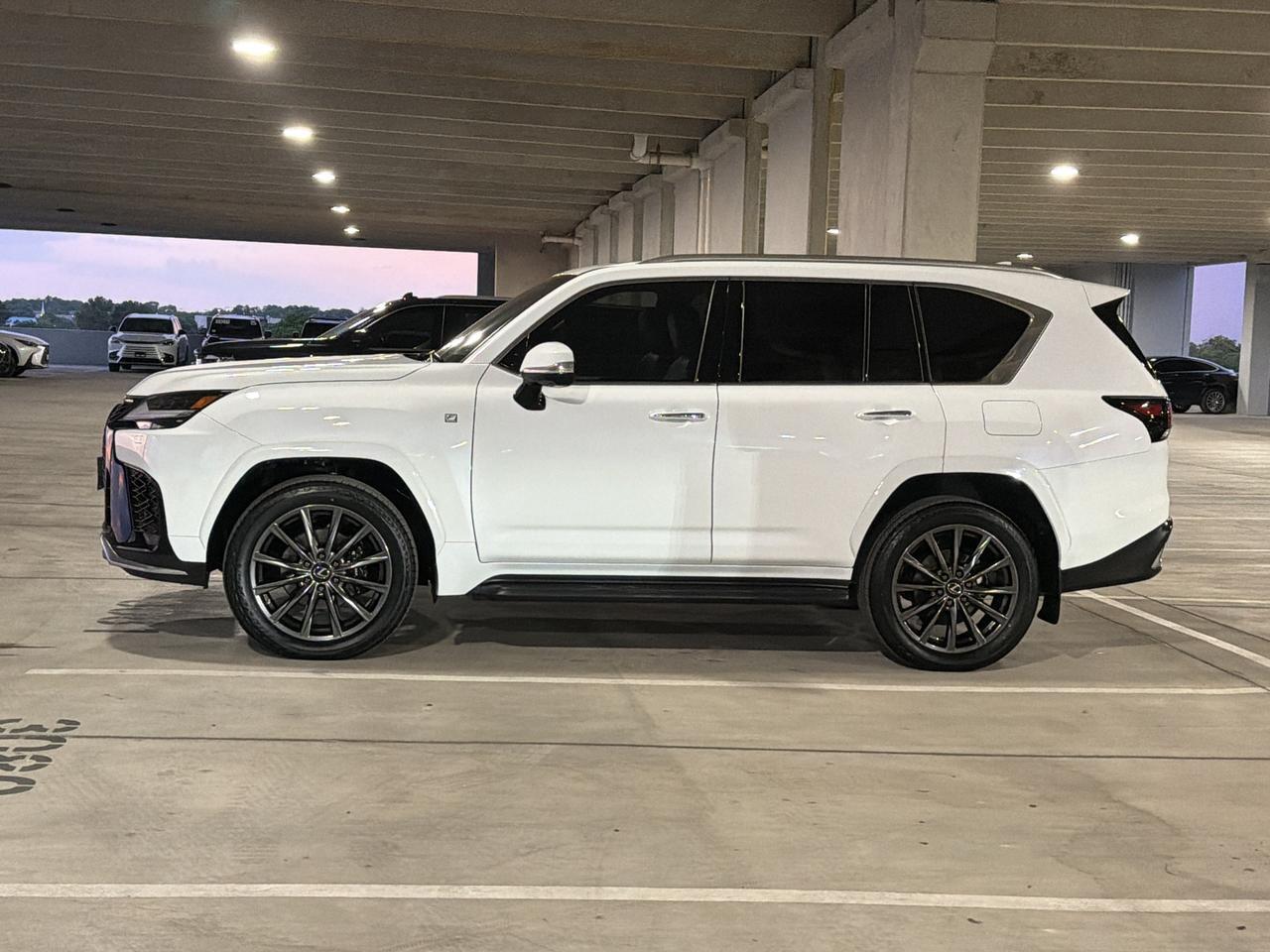 2023 Lexus LX