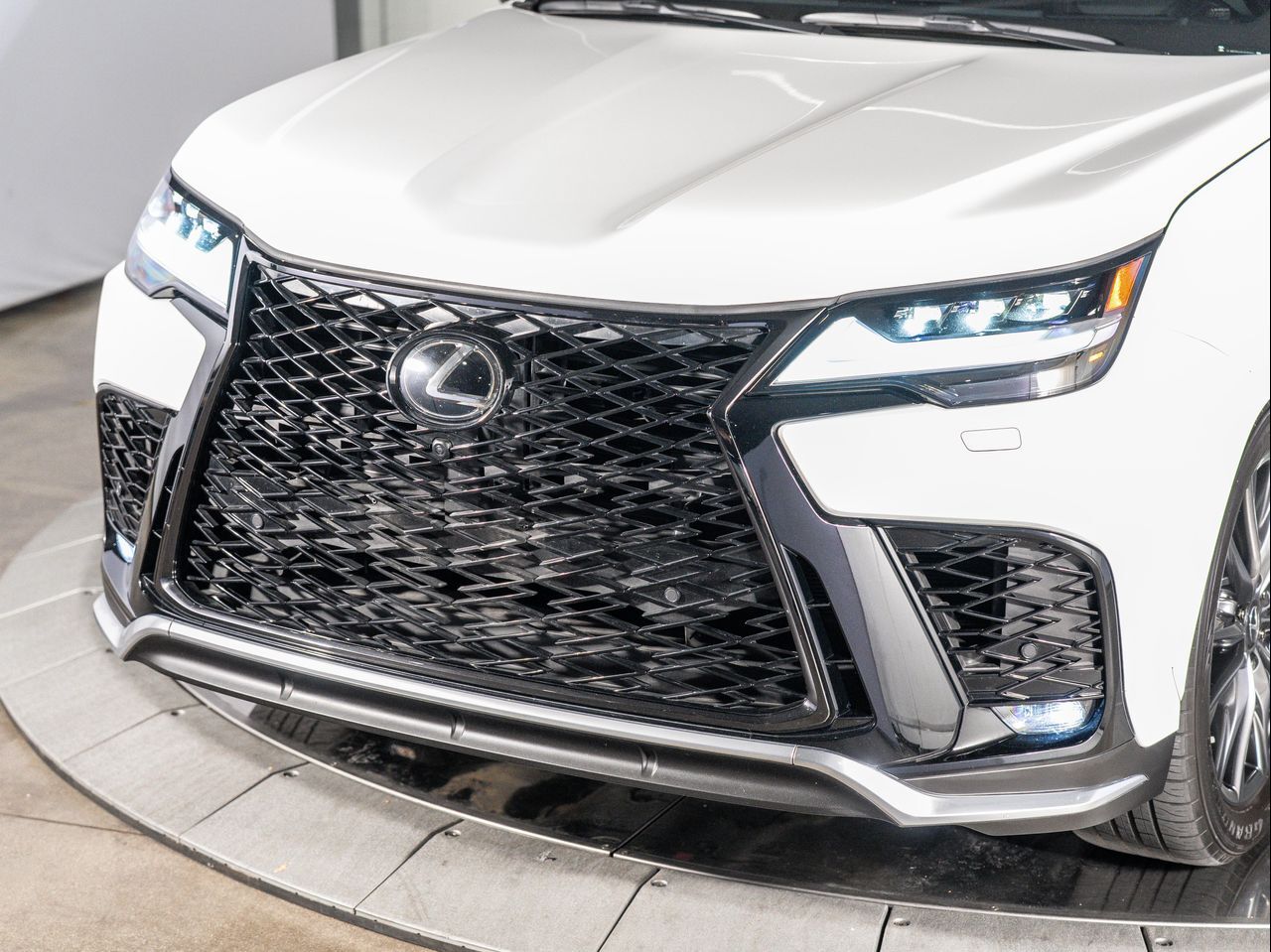 2023 Lexus LX 600 F SPORT Santa Clarita CA