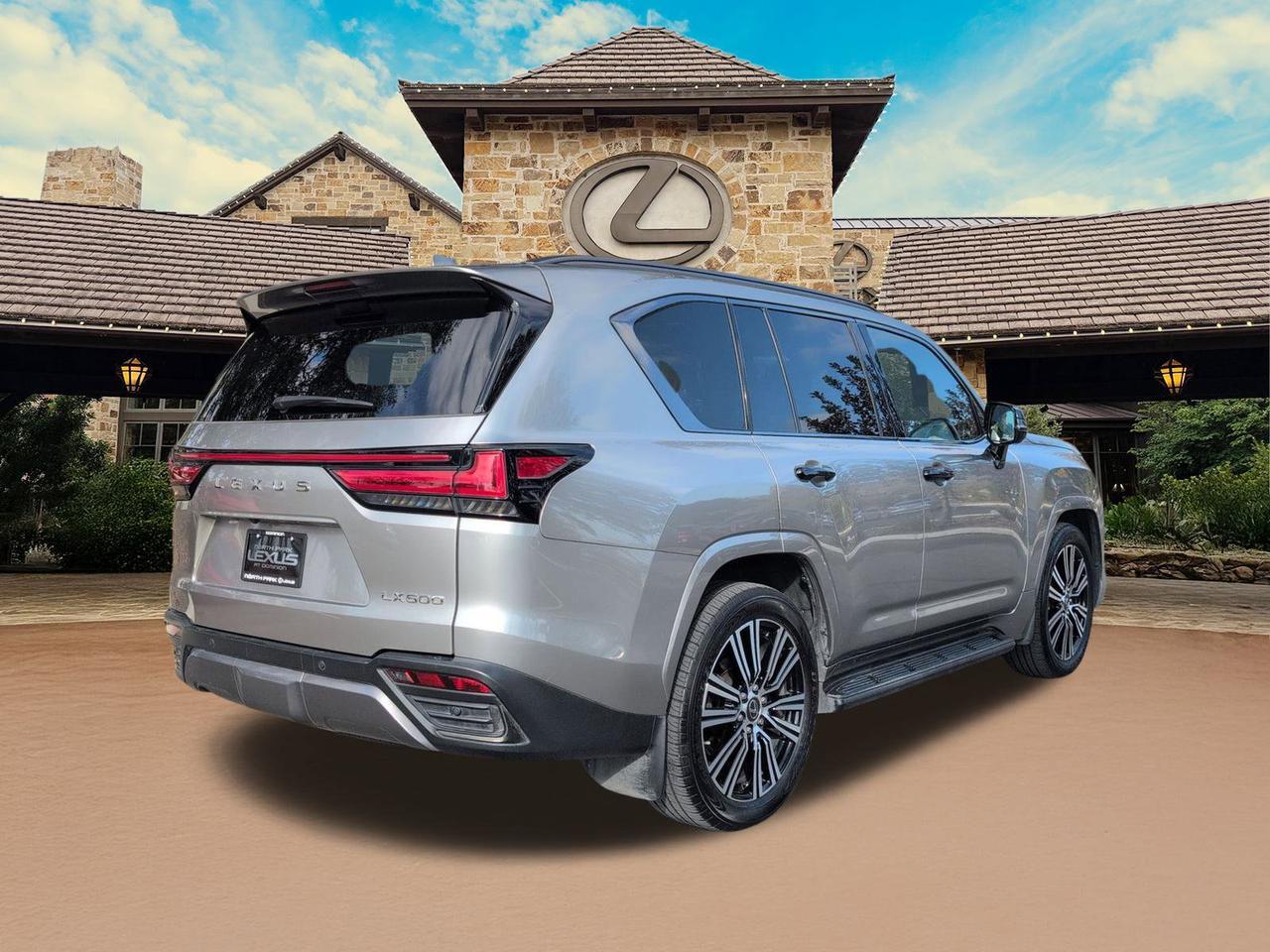 2023 Lexus LX 600 Luxury