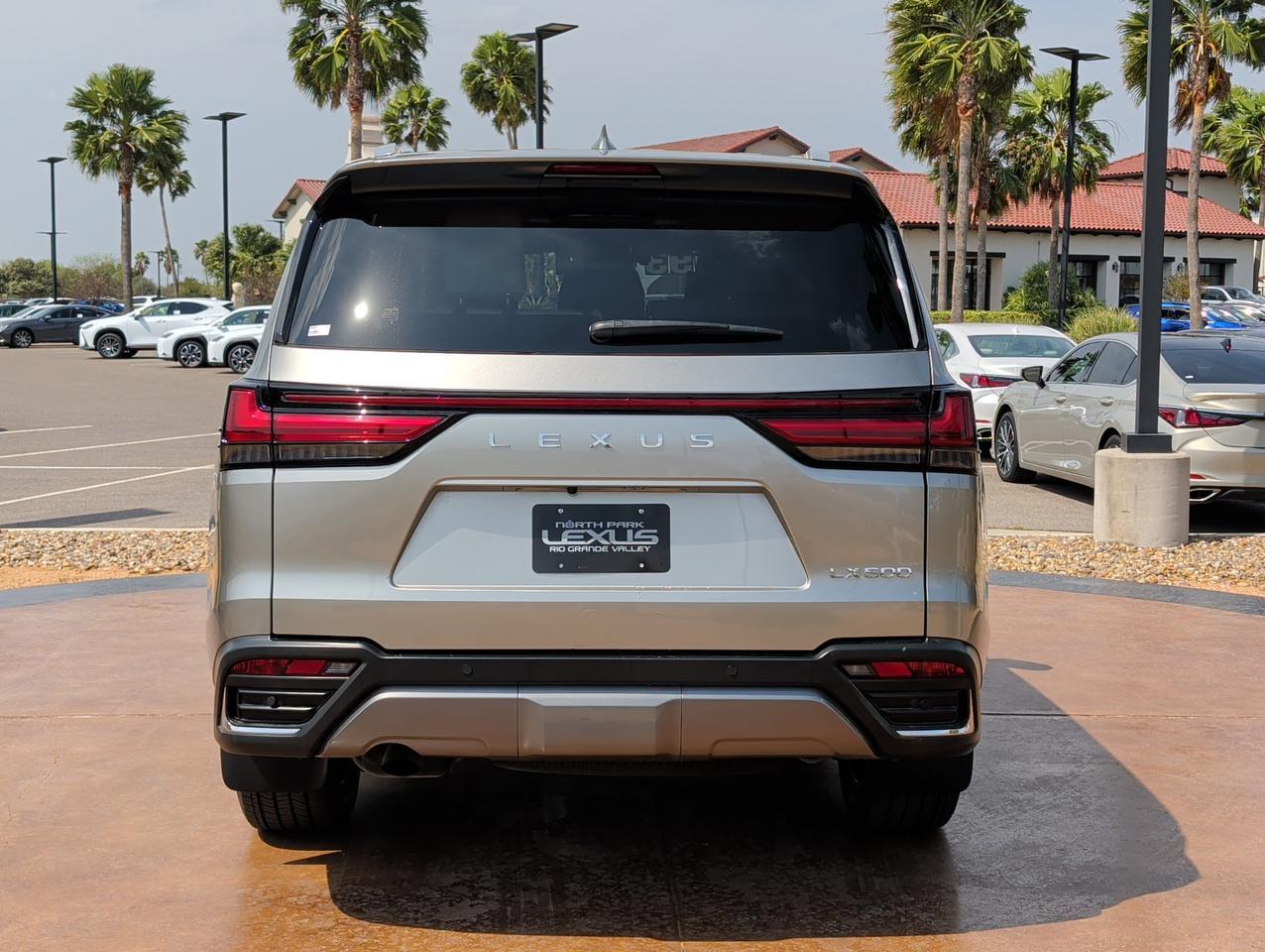 2023 Lexus LX 600 Luxury