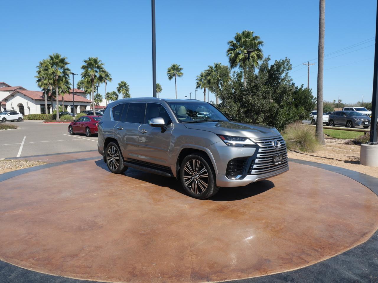 2023 Lexus LX 600 Luxury