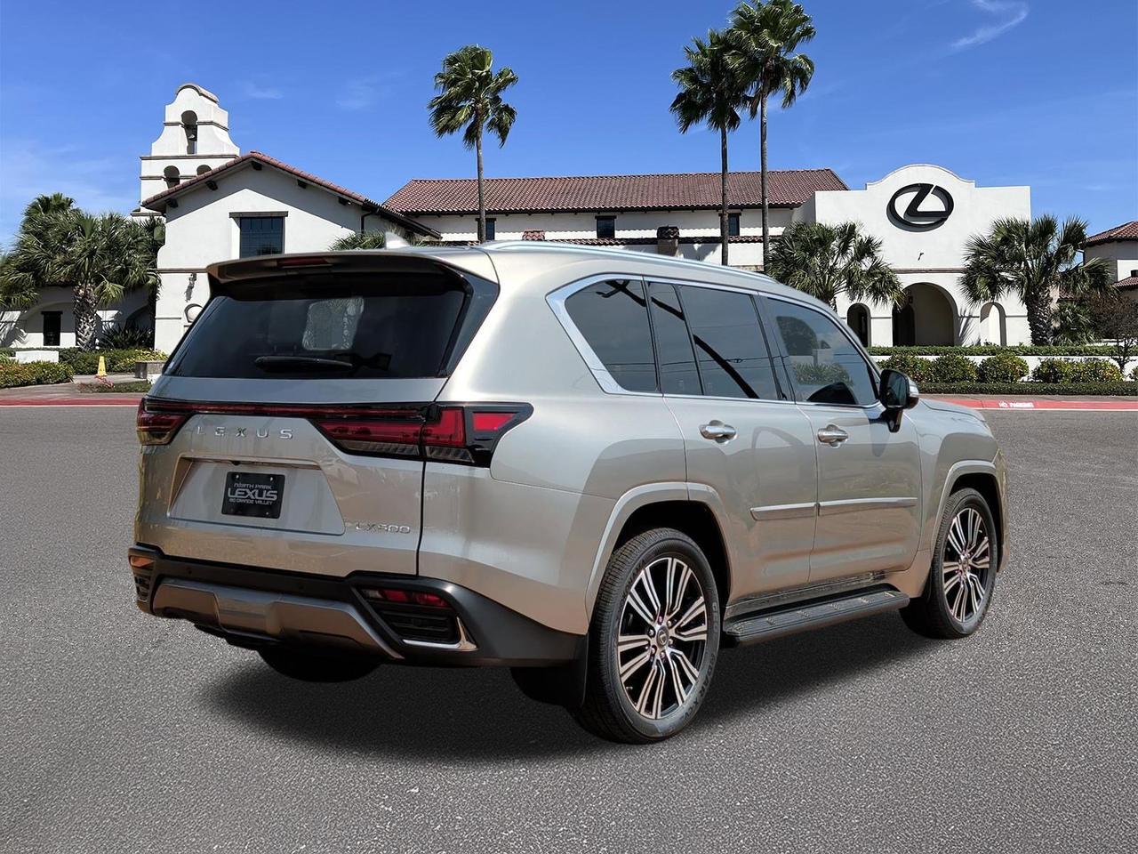 2023 Lexus LX 600 Luxury