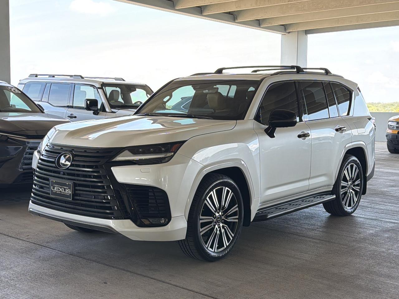 2023 Lexus LX 600 Luxury