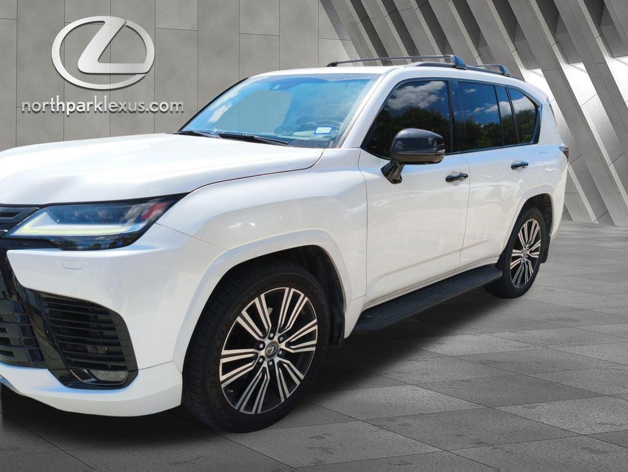 2023 Lexus LX 600 Luxury