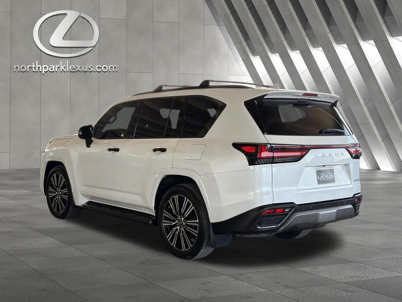 2023 Lexus LX 600 Luxury