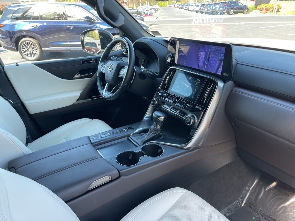 2023 Lexus LX 600 Luxury Richmond VA