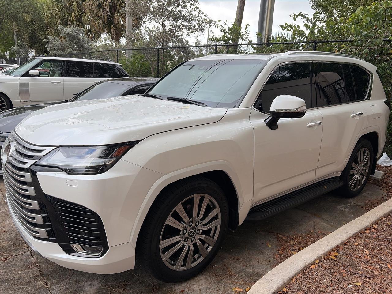 2023 Lexus LX 600 Ultra Luxury
