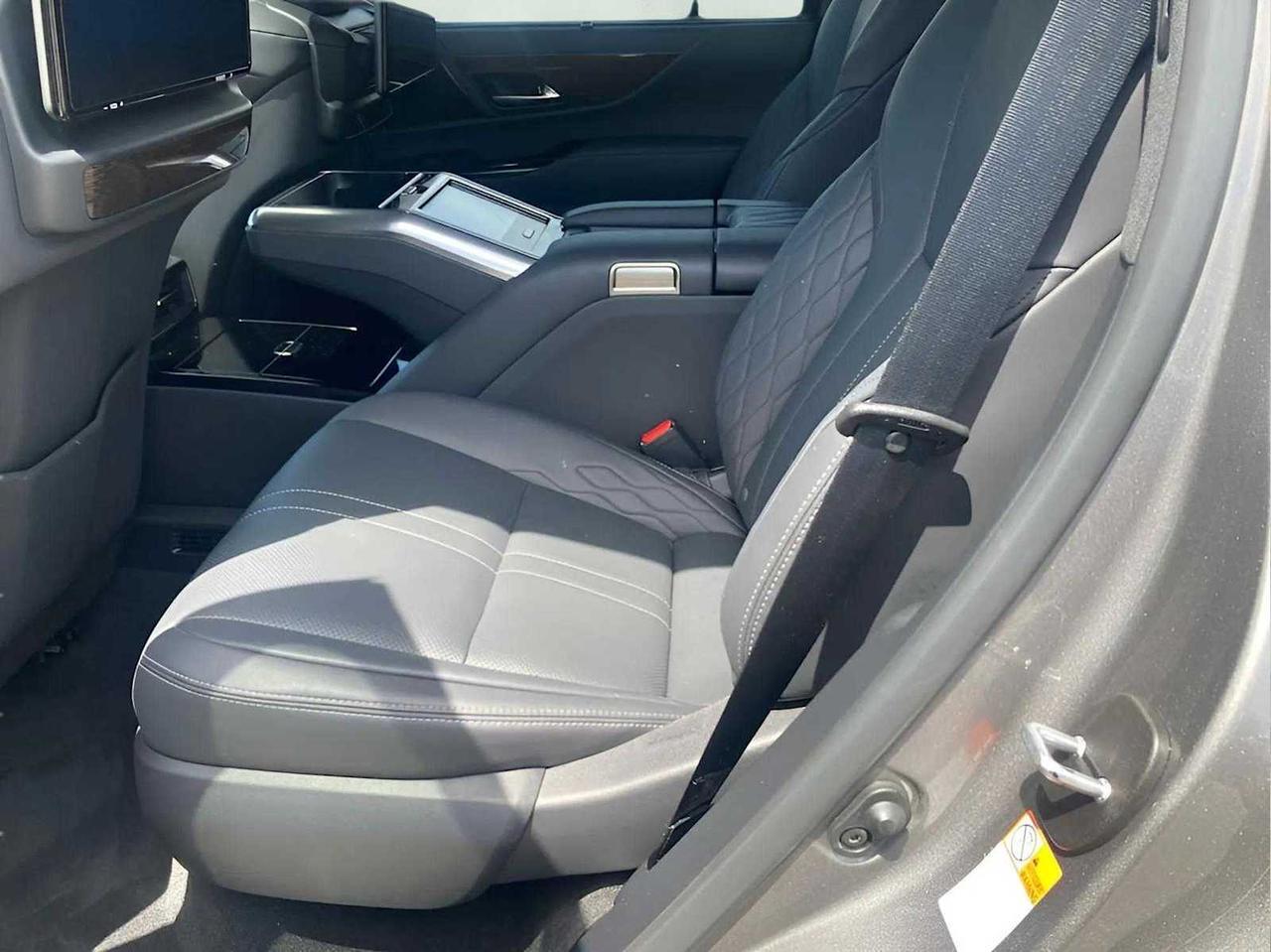2023 Lexus LX 600 Ultra Luxury Woburn MA