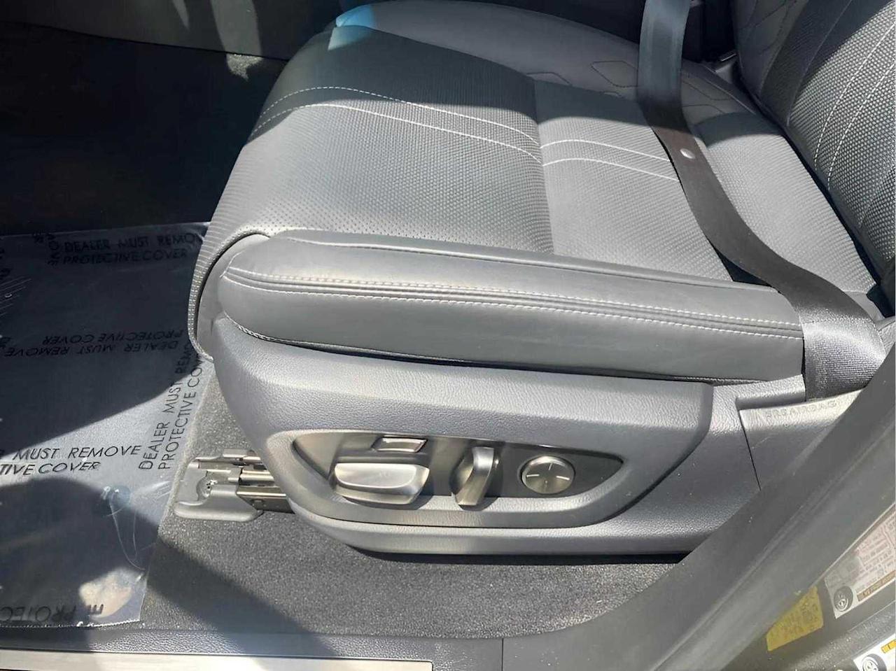 2023 Lexus LX 600 Ultra Luxury Woburn MA