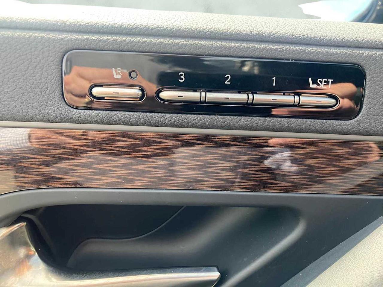 2023 Lexus LX 600 Ultra Luxury Woburn MA