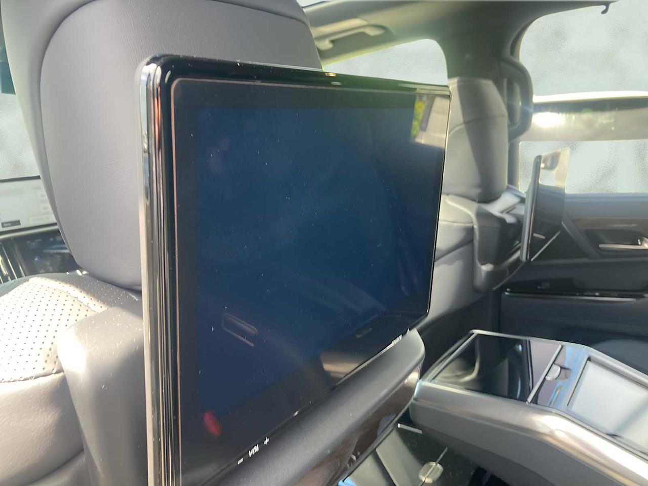 2023 Lexus LX 600 Ultra Luxury Woburn MA