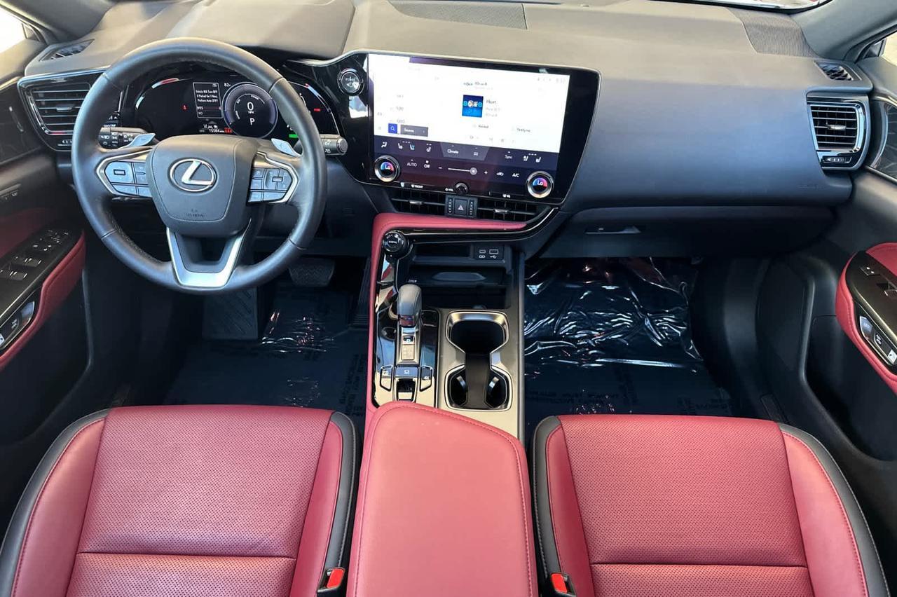 2023 Lexus NX 350h Premium