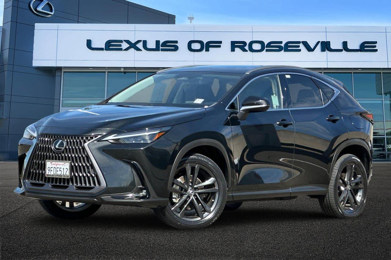 2023 Lexus NX 450h+ Luxury