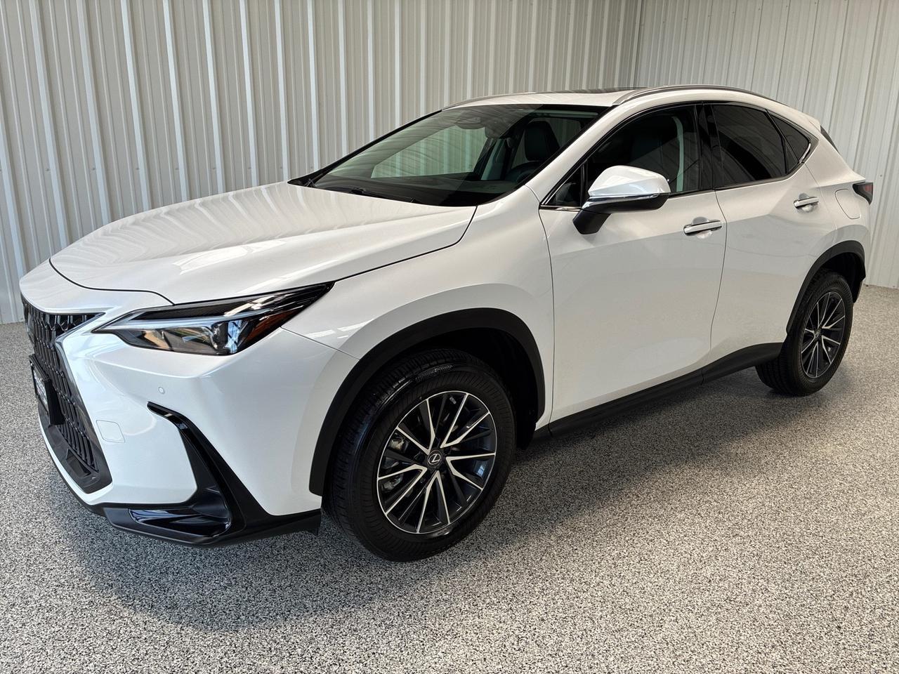 2023 Lexus NX350 Premium, AWD, ML Sound, Cold Area Pkg