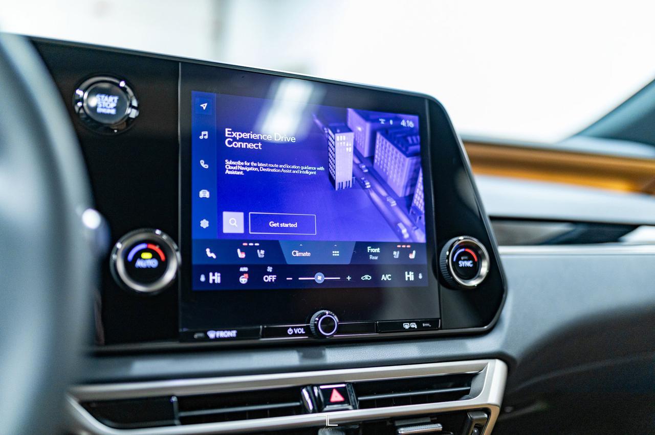 2023 Lexus RX 350 AWD Premium Leather Roof Nav BCam Red Deer AB