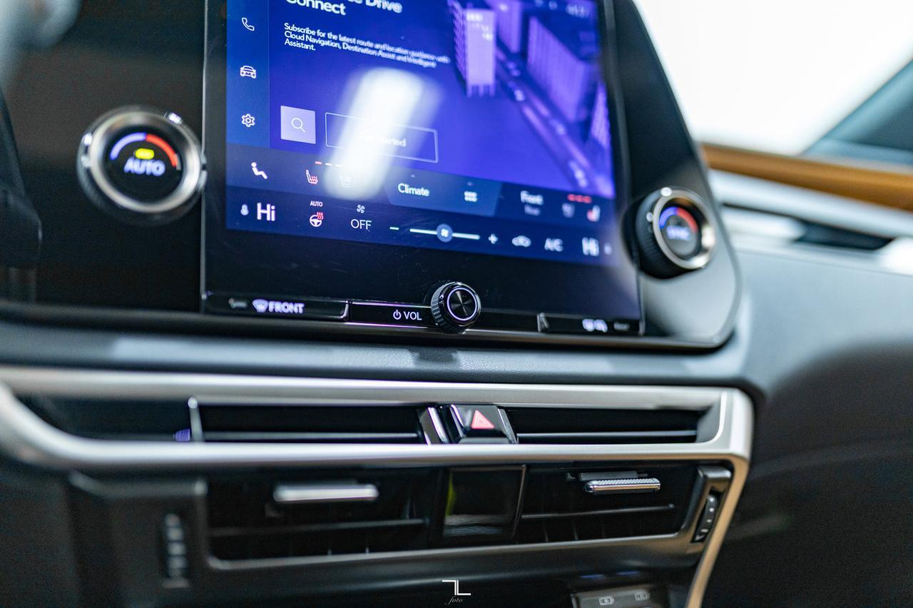 2023 Lexus RX 350 AWD Premium Leather Roof Nav BCam Red Deer AB