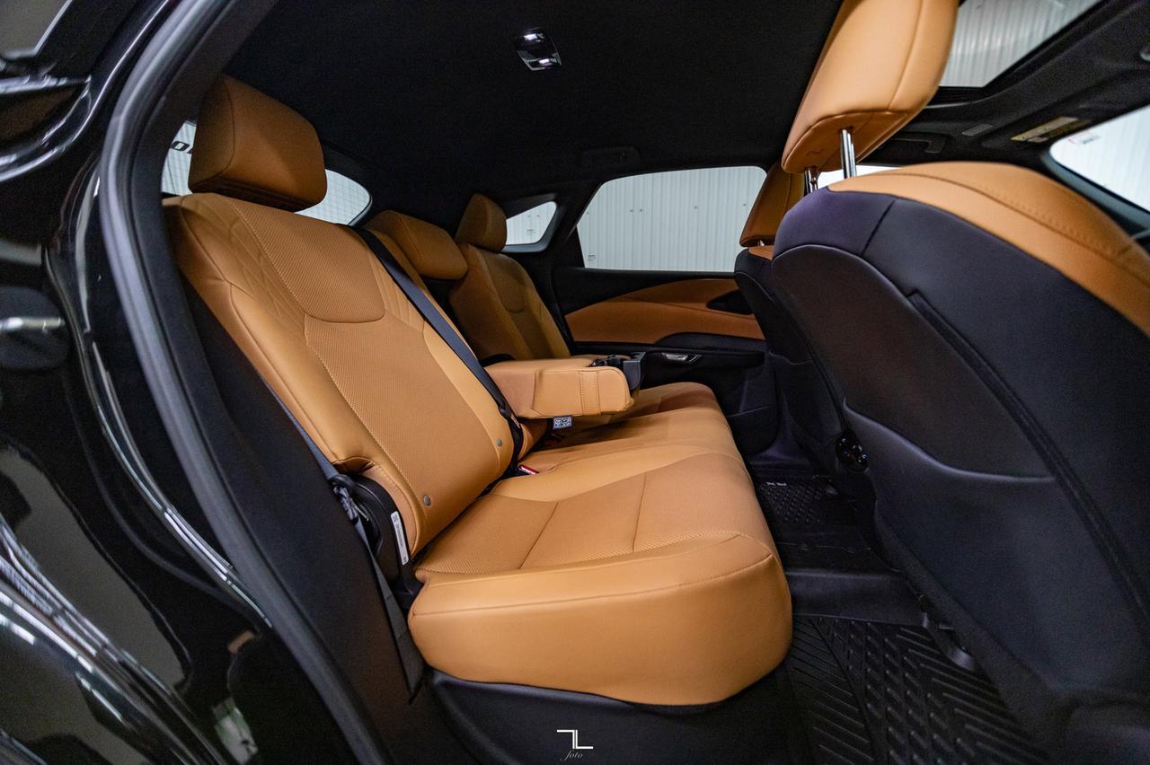 2023 Lexus RX 350 AWD Premium Leather Roof Nav BCam Red Deer AB