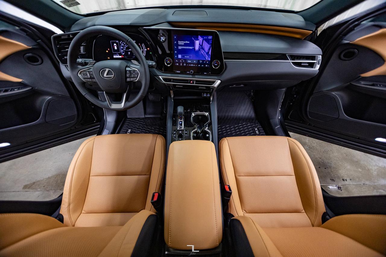 2023 Lexus RX 350 AWD Premium Leather Roof Nav BCam Red Deer AB