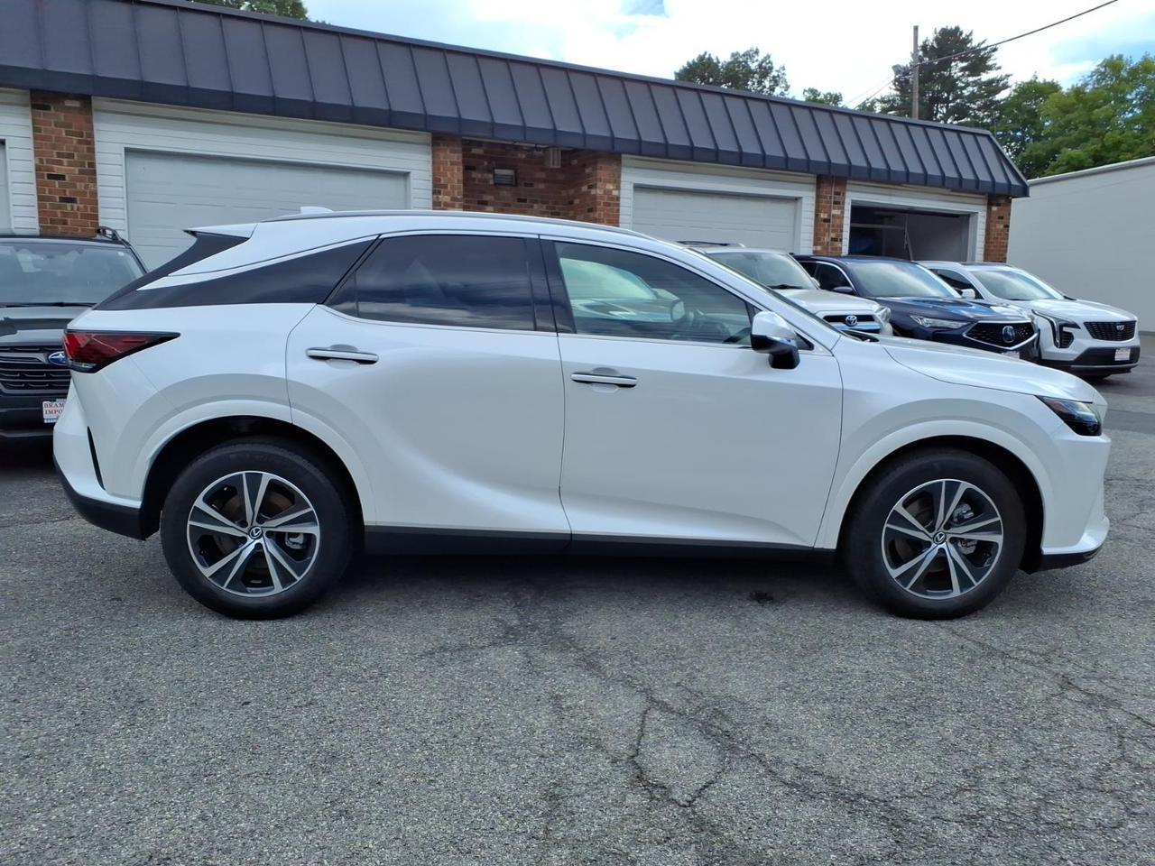 2023 Lexus RX 350 Base