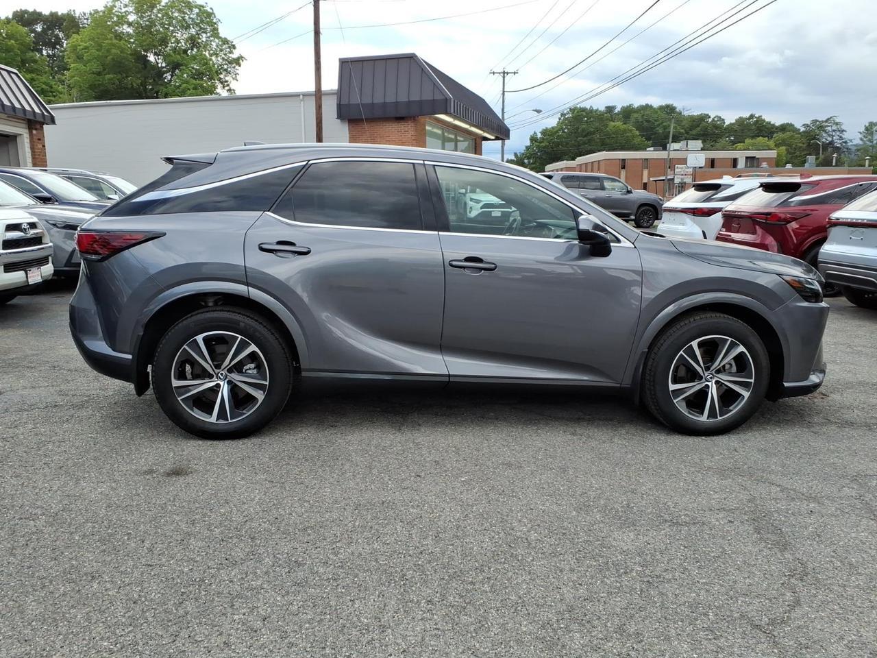 2023 Lexus RX 350 Base