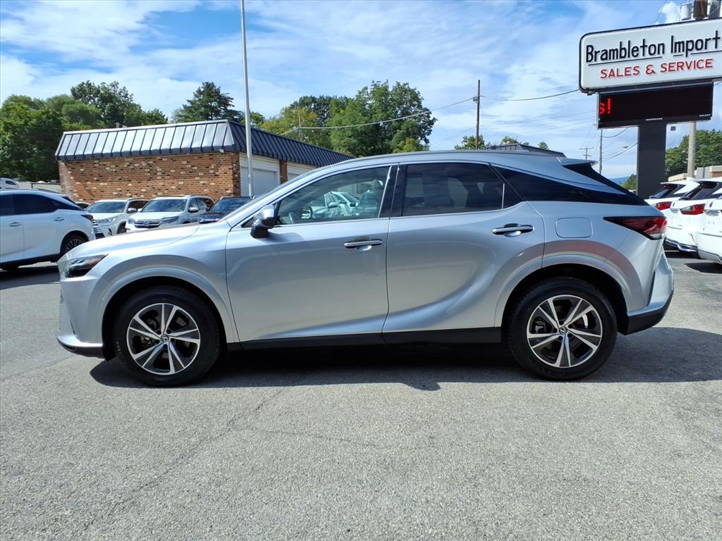2023 Lexus RX 350h . Roanoke VA