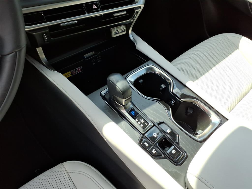 2023 Lexus RX 350h . Roanoke VA