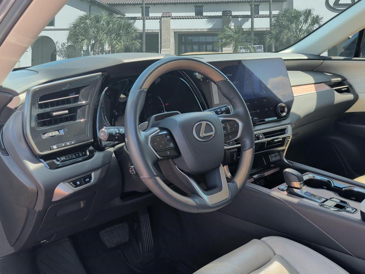 2023 Lexus RX 350h Luxury San Juan TX