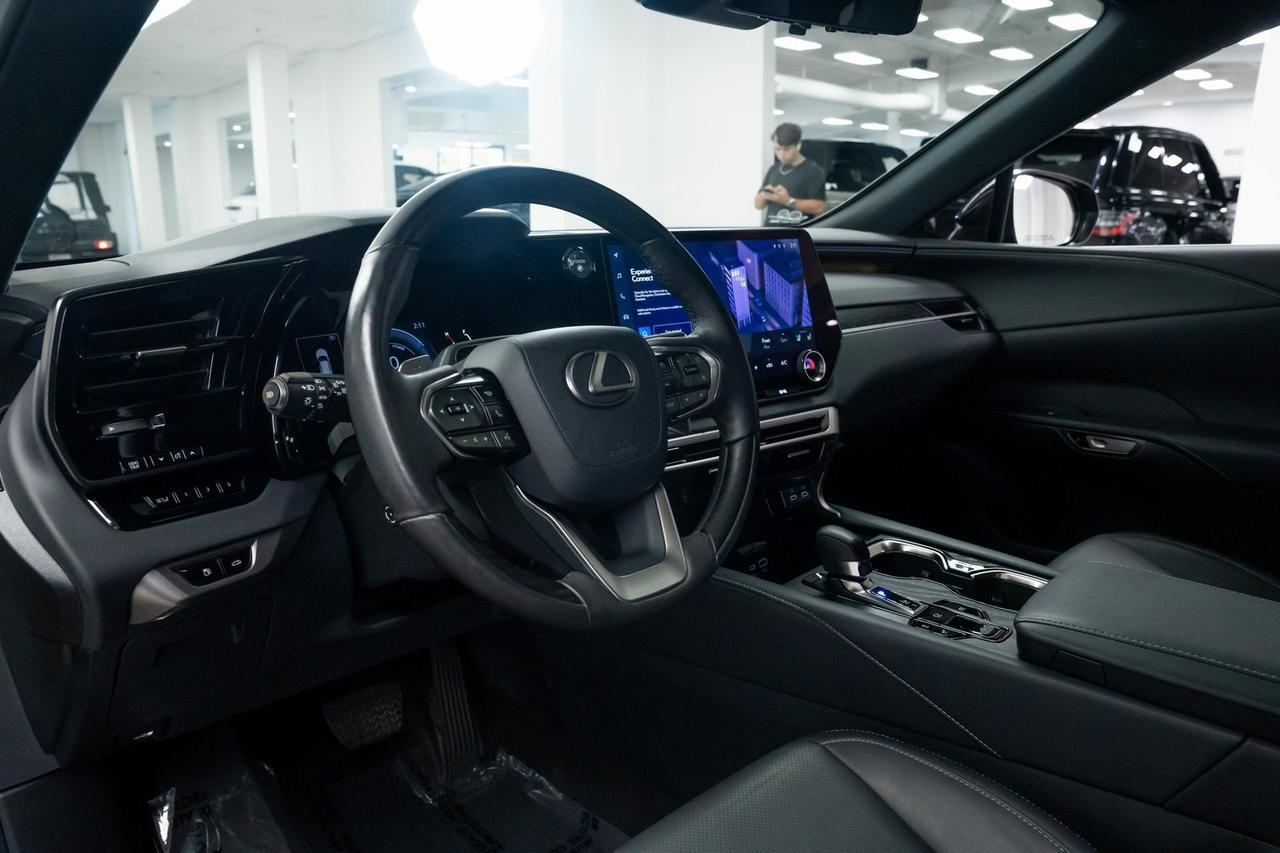 2023 Lexus RX 350h Premium 1 Owner Vented Seats Premium Grade Package Portland OR