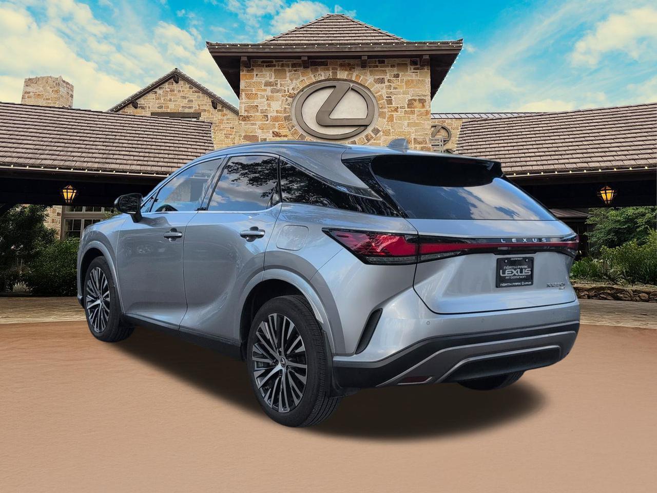 2023 Lexus RX 350h Premium Plus