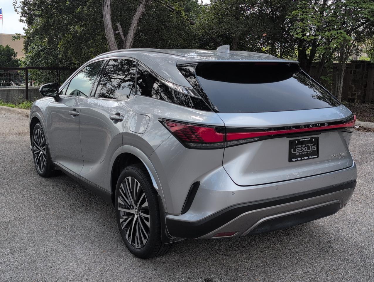 2023 Lexus RX 350h Premium Plus