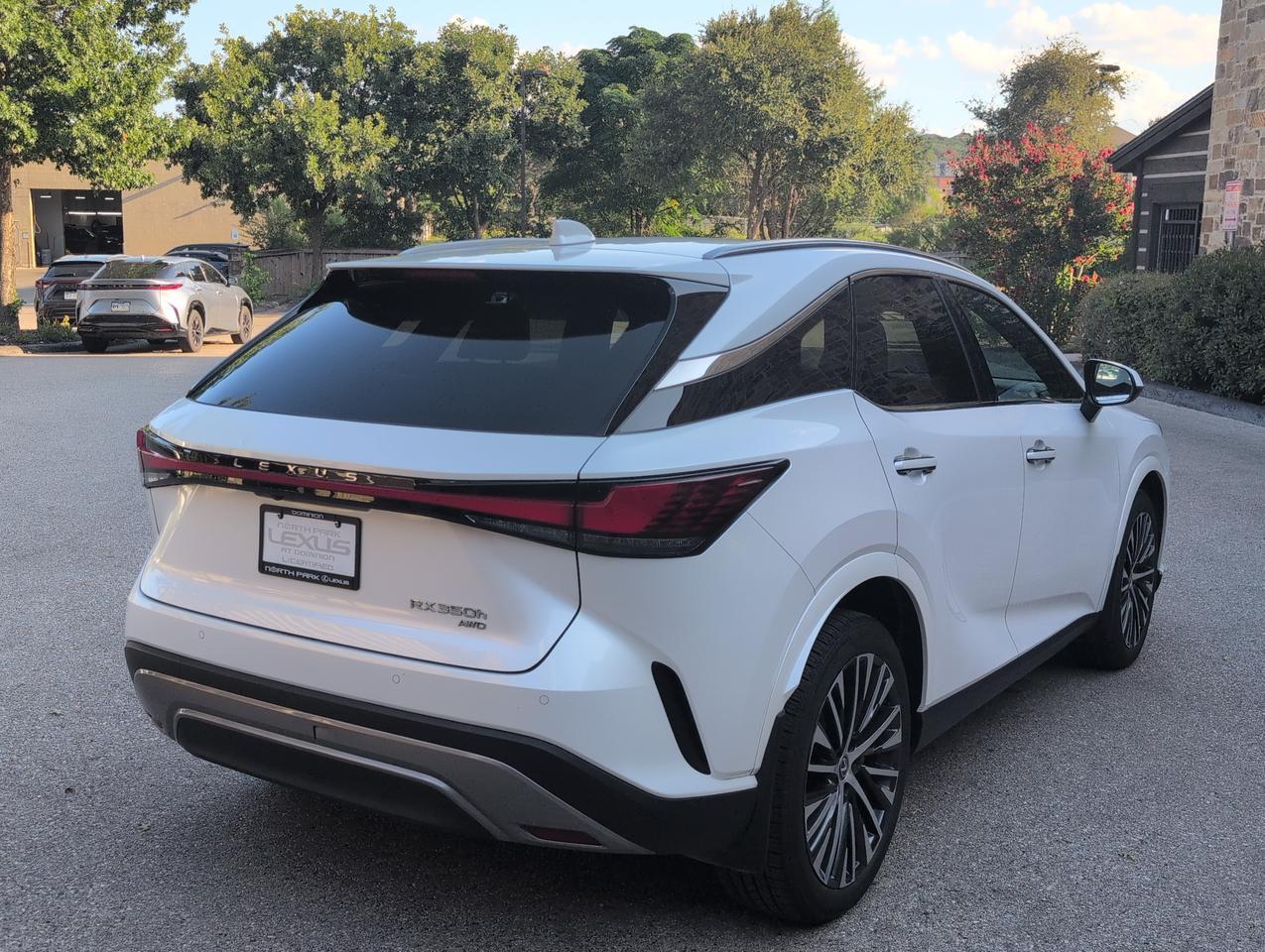 2023 Lexus RX 350h Premium Plus
